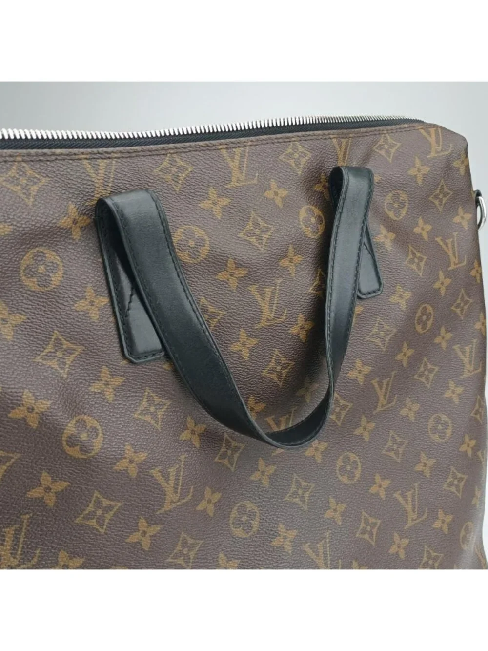 Louis Vuitton brand louis